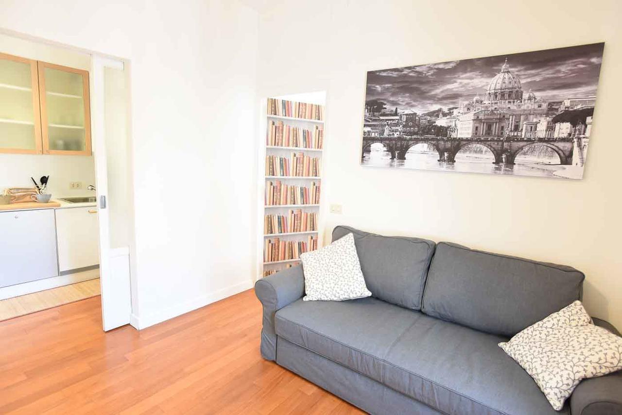 Romantic Flat Near Metro Flaminio Roma